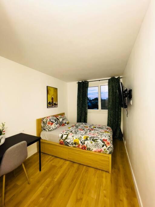 אנטוני Magnifique Appartement De 4 Chambres 8 Personnes Max A 20 Minutes De Paris מראה חיצוני תמונה