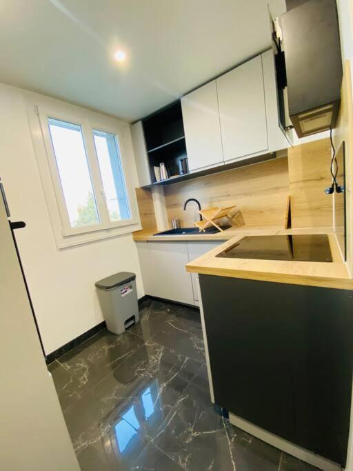 אנטוני Magnifique Appartement De 4 Chambres 8 Personnes Max A 20 Minutes De Paris מראה חיצוני תמונה