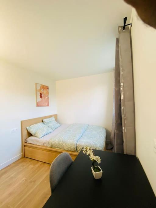 אנטוני Magnifique Appartement De 4 Chambres 8 Personnes Max A 20 Minutes De Paris מראה חיצוני תמונה